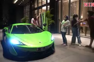 9 Momen ulang tahun Uya Kuya ke-46, dapat hadiah super car