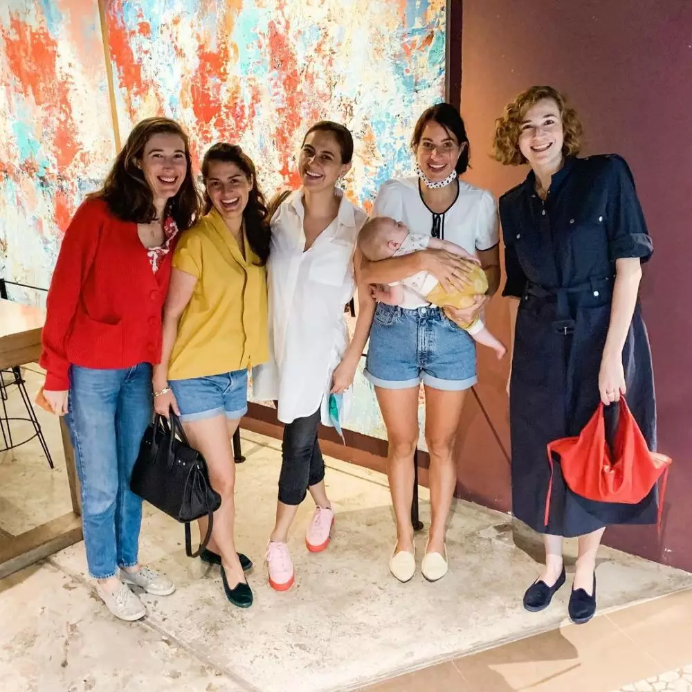 seleb dan geng pertemanan di luar negeri © 2021 brilio.net