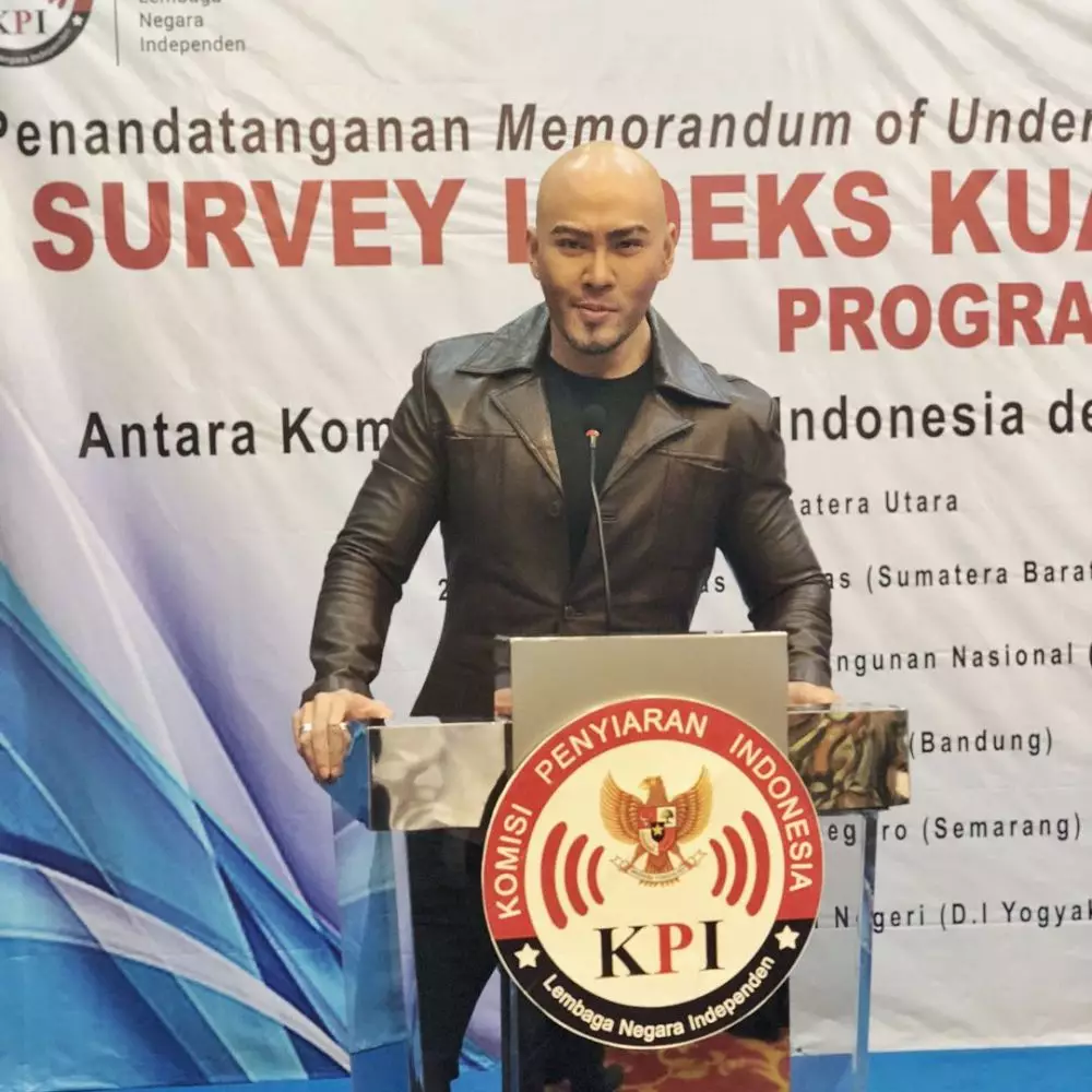 momen deddy corbuzier tanpa kacamata hitam © Instagram momen deddy corbuzier tanpa kacamata hitam © Instagram