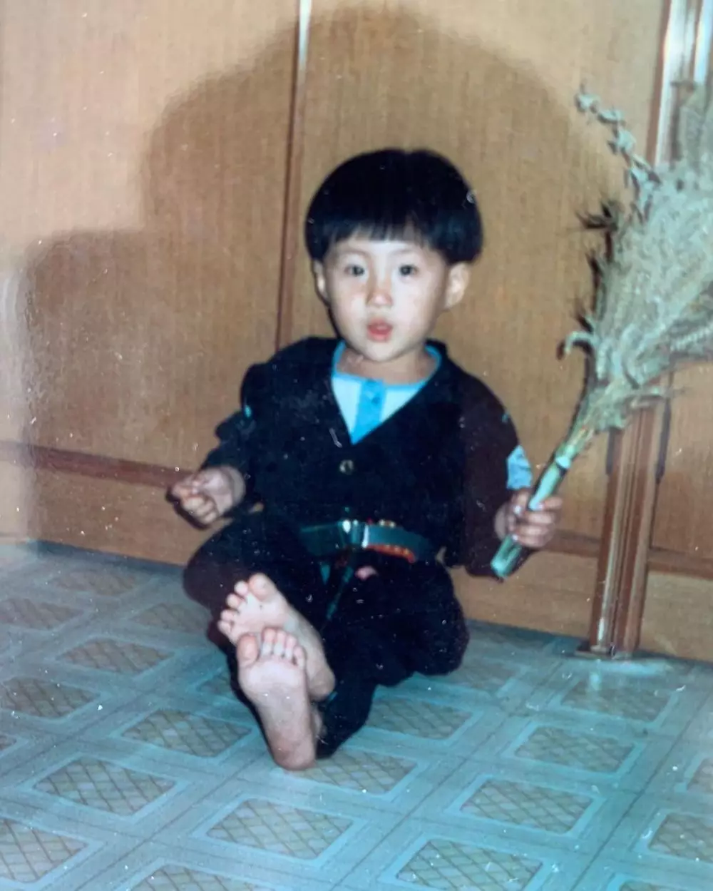 10 Transformasi Kim Seon-ho, pasangan Shin Min-ah di drama terbaru © 2021 brilio.net