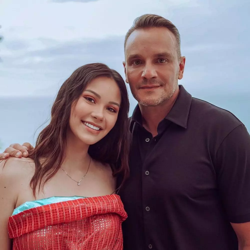 Alyssa Daguise dan ayah © Instagram