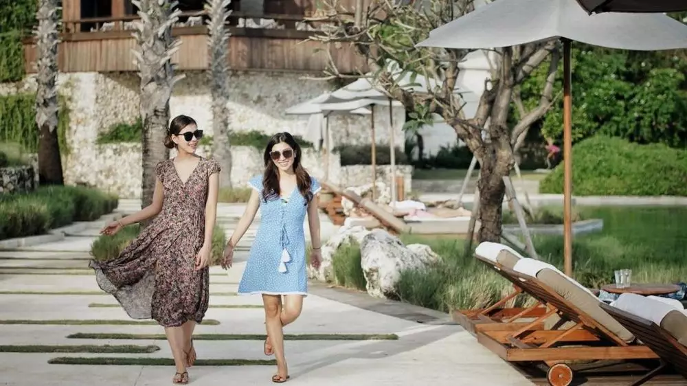 Syahnaz dan jeje liburan ke bali Instagram