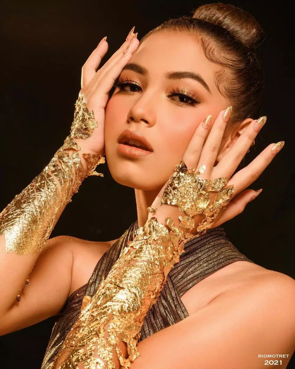 Gaya pemotretan pemain Dari Jendela SMP © Instagram Gaya pemotretan pemain Dari Jendela SMP © Instagram