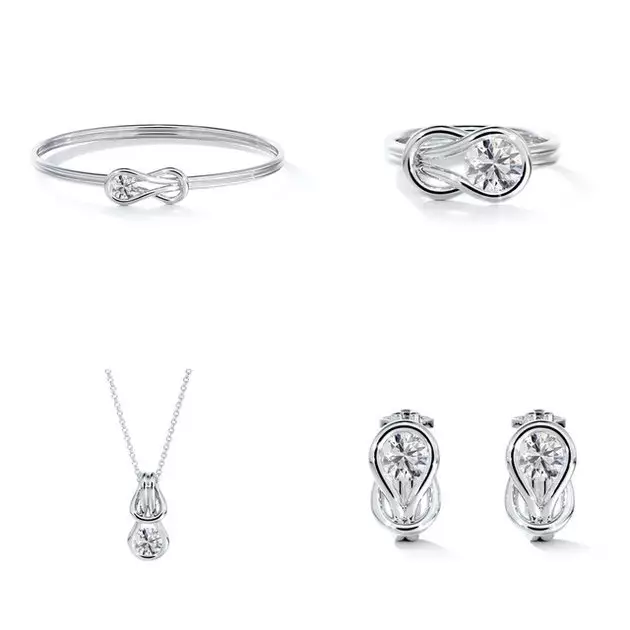 potret cincin nikah atta aurel yang harganya fantastis Berbagai sumber