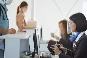 Orang asing pasangan kawin campur dengan WNI diizinkan masuk Indonesia