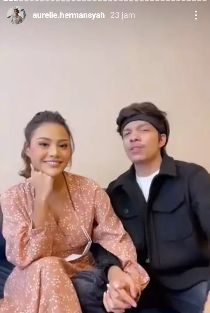 Momen mesra Atta Aurel setelah menikah © 2021 brilio.net