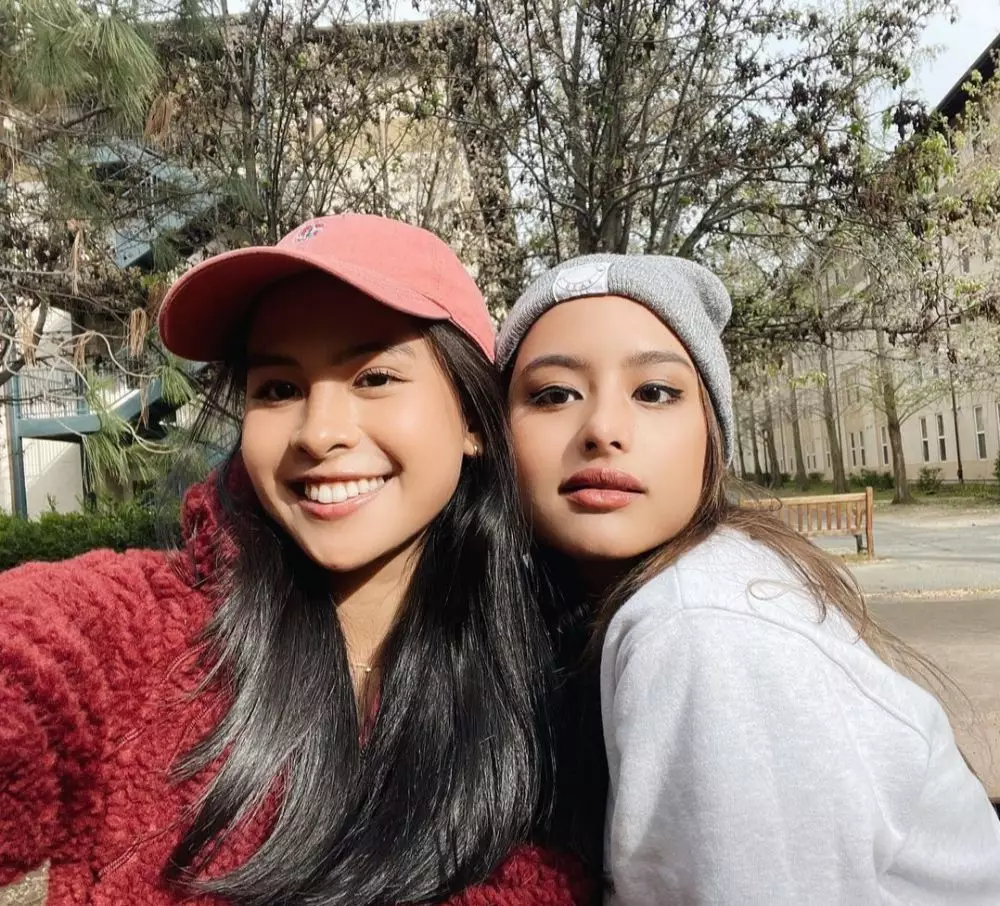 gaya seleb musim semi istimewa