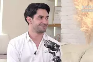 8 Cerita perjalanan karier Reza Rahadian, dulu pernah jualan karpet