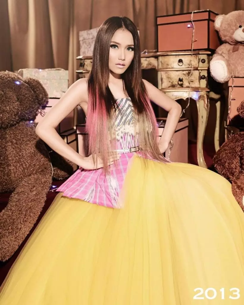 Transformasi gaya rambut Ayu Ting Ting © 2021 brilio.net