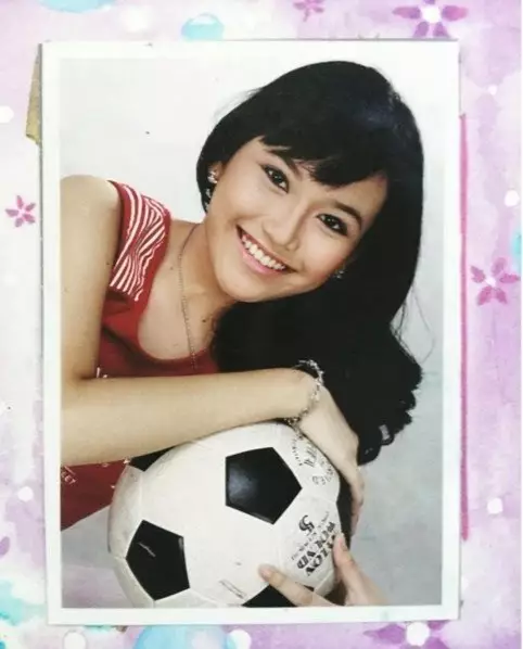 Transformasi gaya rambut Ayu Ting Ting © 2021 brilio.net