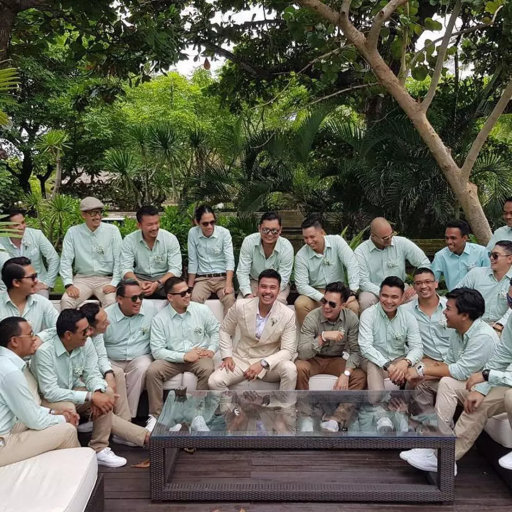 seleb jadi groomsmen © 2021 brilio.net