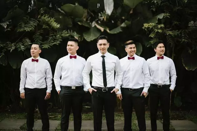 seleb jadi groomsmen © 2021 brilio.net