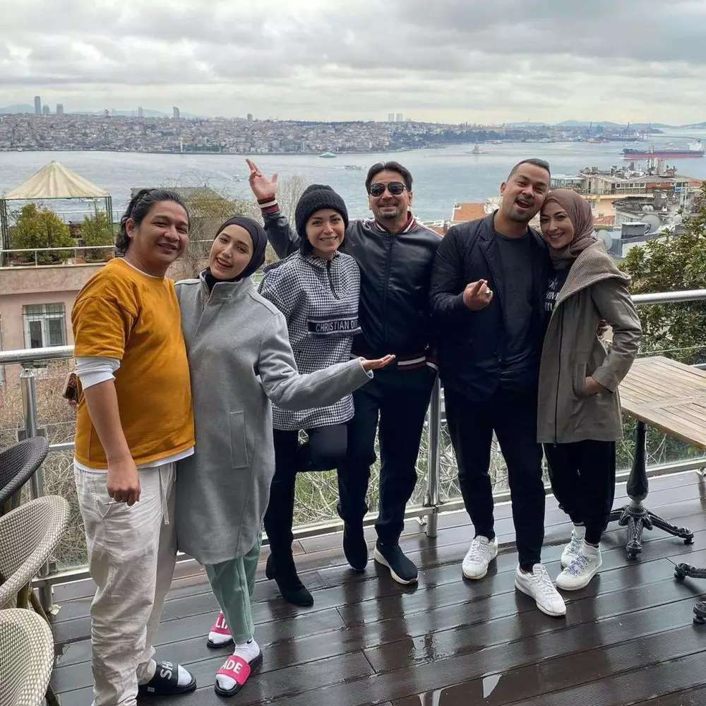 Liburan di turki pasha dan teman artis Instagram