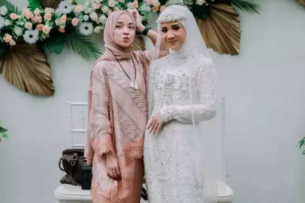 potret nissa sabyan di nikahan sang kakak Instagram potret nissa sabyan di nikahan sang kakak Instagram