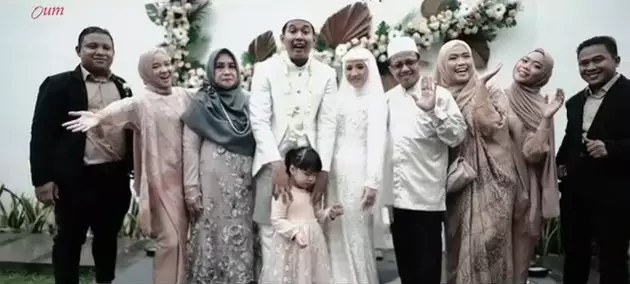 potret nissa sabyan di nikahan sang kakak Instagram potret nissa sabyan di nikahan sang kakak Instagram