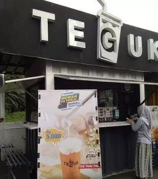 Nama lucu kios minuman © berbagai sumber