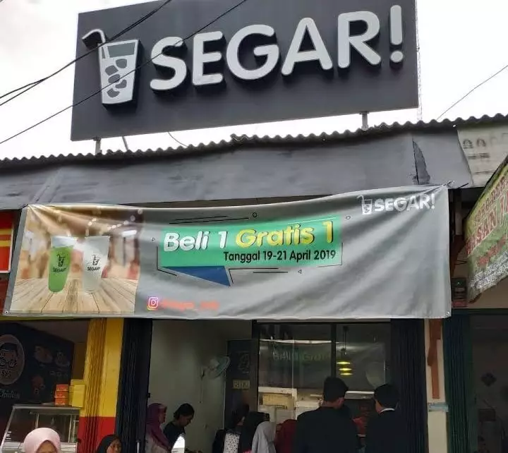 Nama lucu kios minuman © berbagai sumber