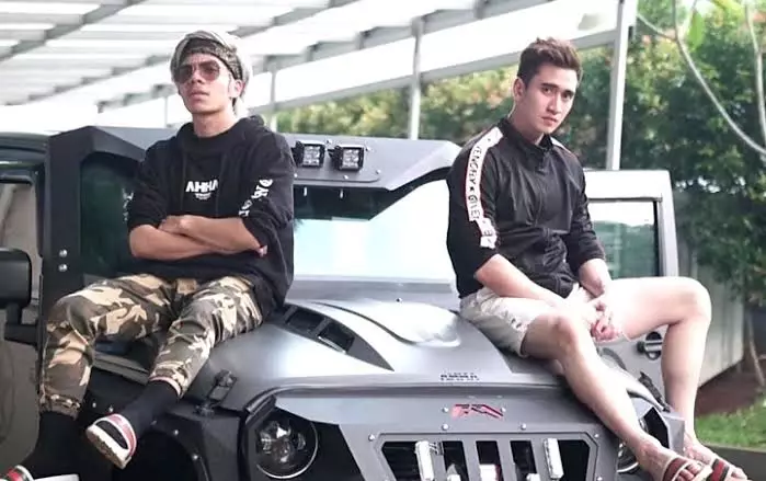 kebersamaan Verrell Bramasta dan Atta Halilintar © 2021 Instagram