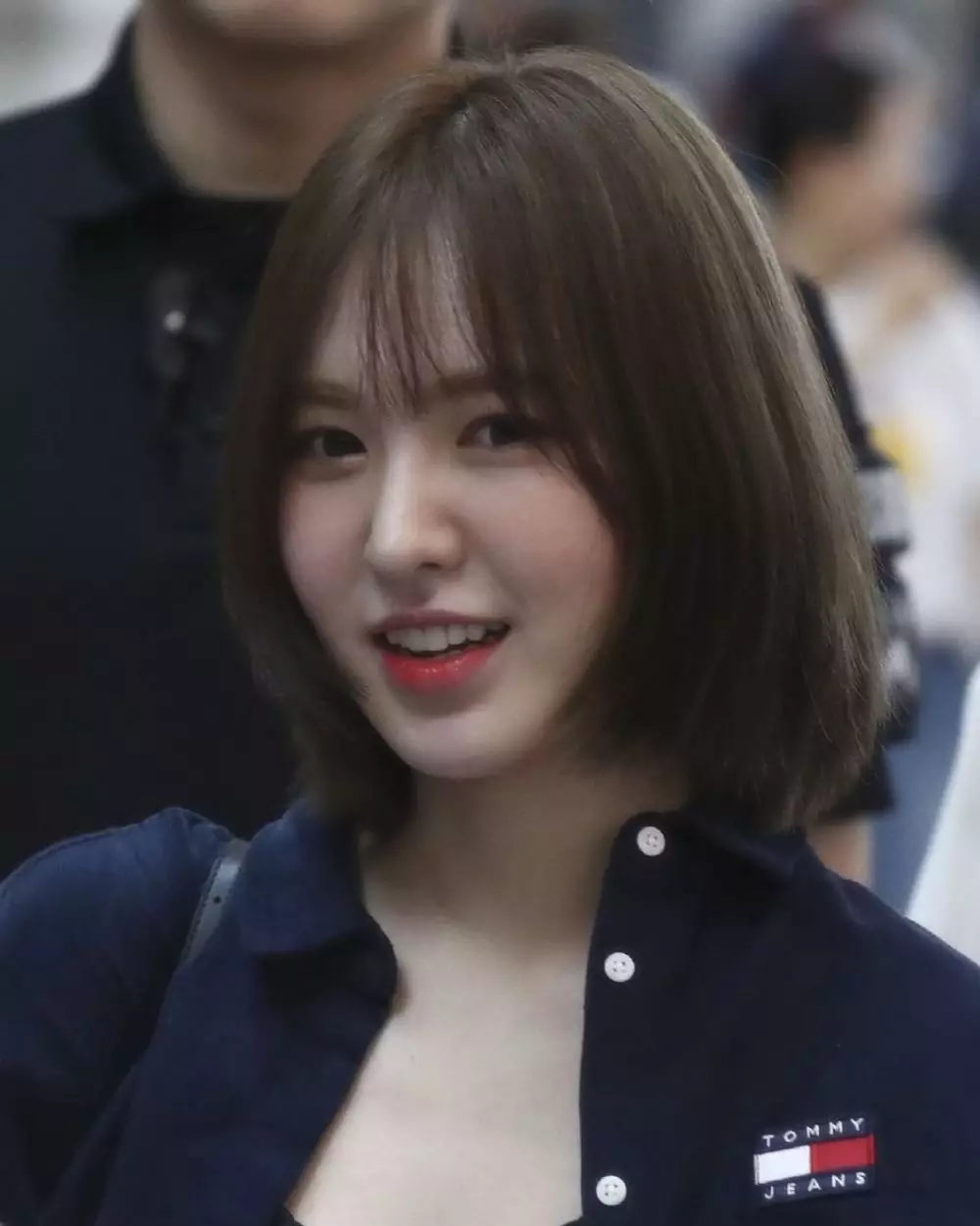 10 Beda gaya panggung dan keseharian Wendy Red Velvet berbagai sumber 10 Beda gaya panggung dan keseharian Wendy Red Velvet berbagai sumber