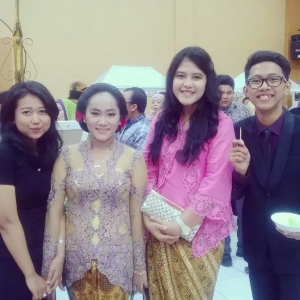 anak presiden RI saat kondangan Berbagai sumber