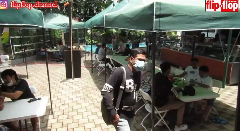 potret warung doel © YouTube