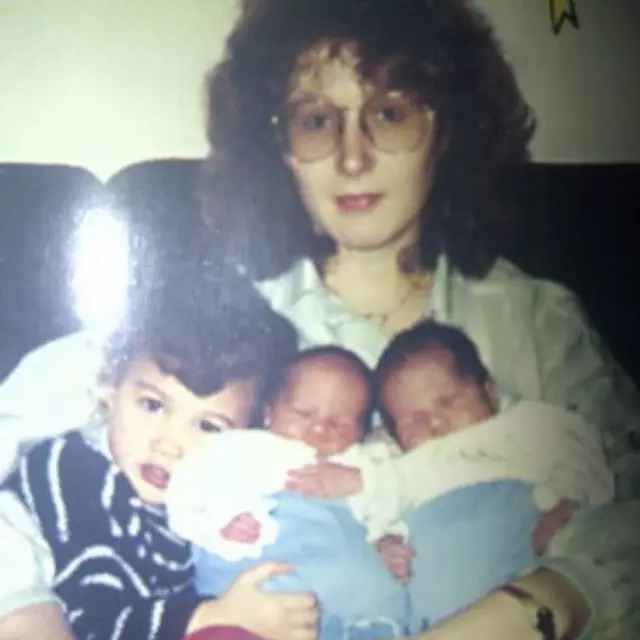 masa kecil seleb dan ibu bule © Instagram masa kecil seleb dan ibu bule © Instagram