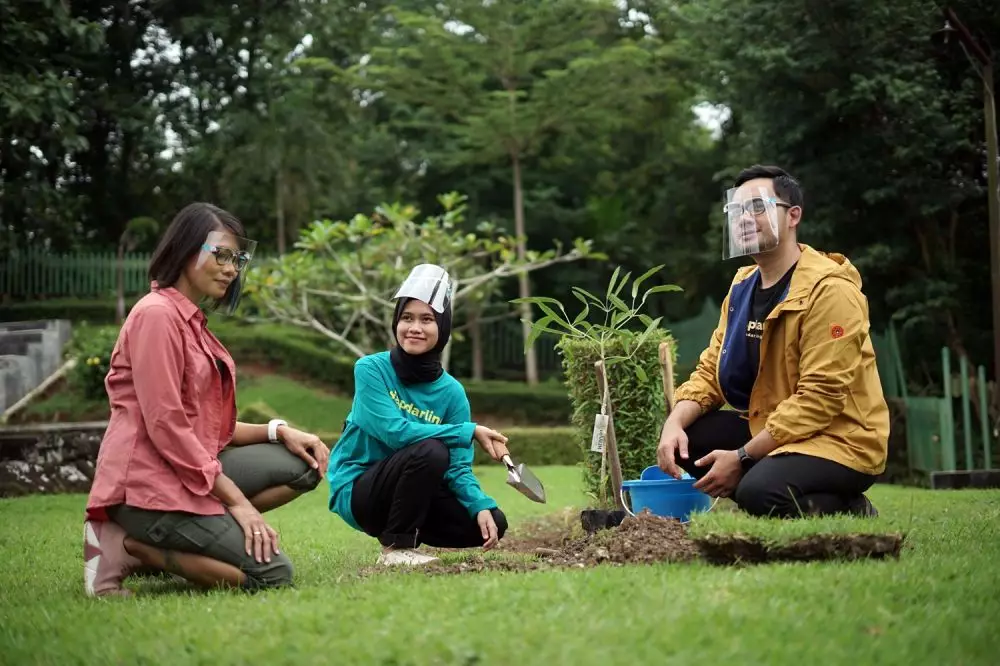 Candi Darling From Home © 2021 brilio.net