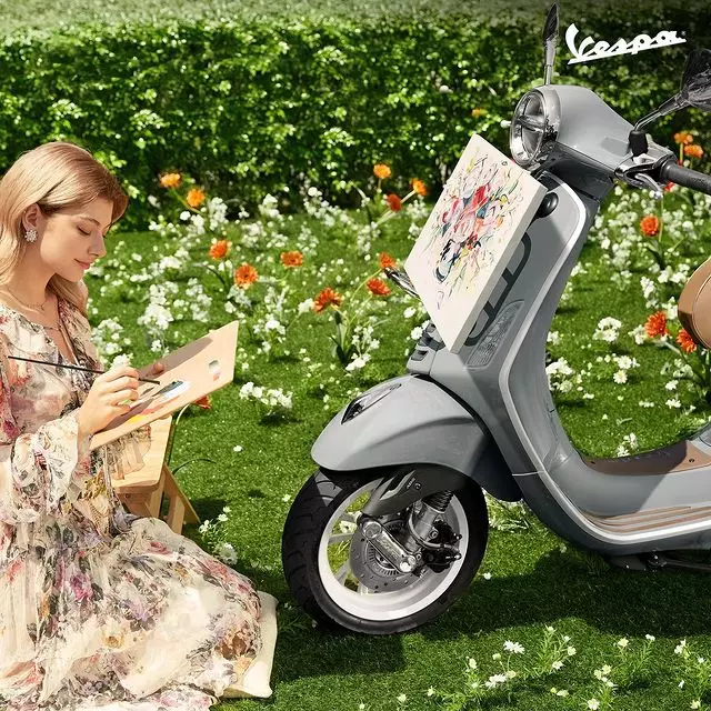 Vespa Picnic © 2021 brilio.net Vespa Picnic © 2021 brilio.net
