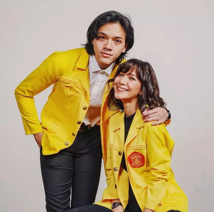 Sheila Dara dan adik © 2021 Instagram/@sheiladaisha