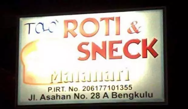 warung makan pakai bahasa Inggris © berbagai sumber