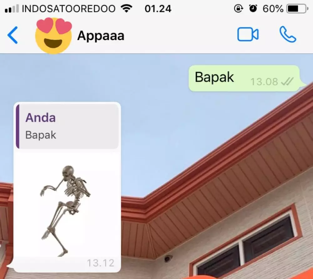 Nama kontak ayah di HP © berbagai sumber