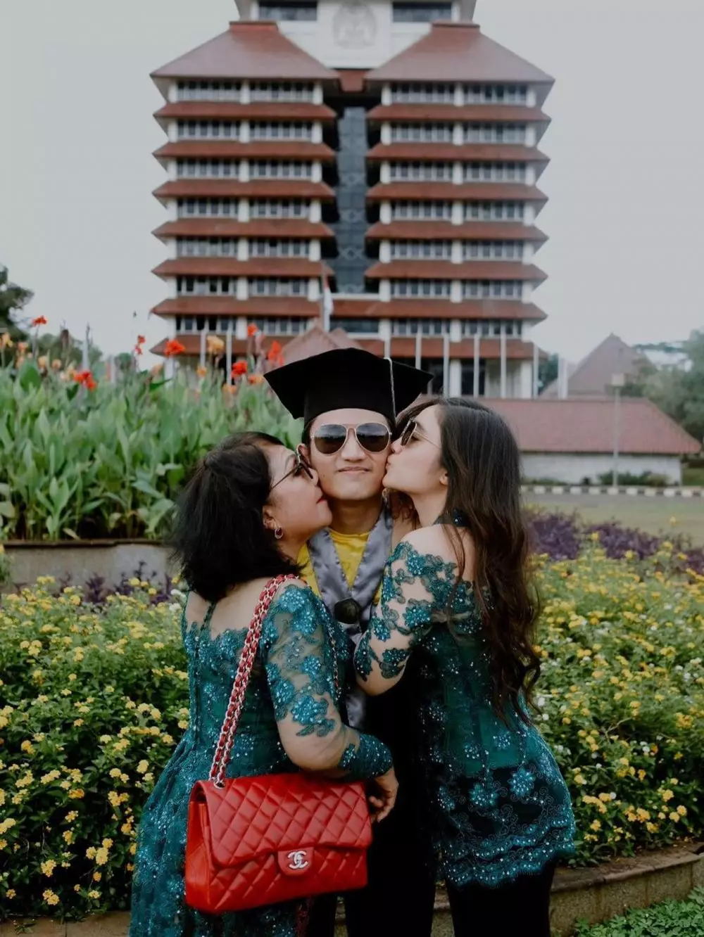 febby rastanty dengan sang adik Instagram