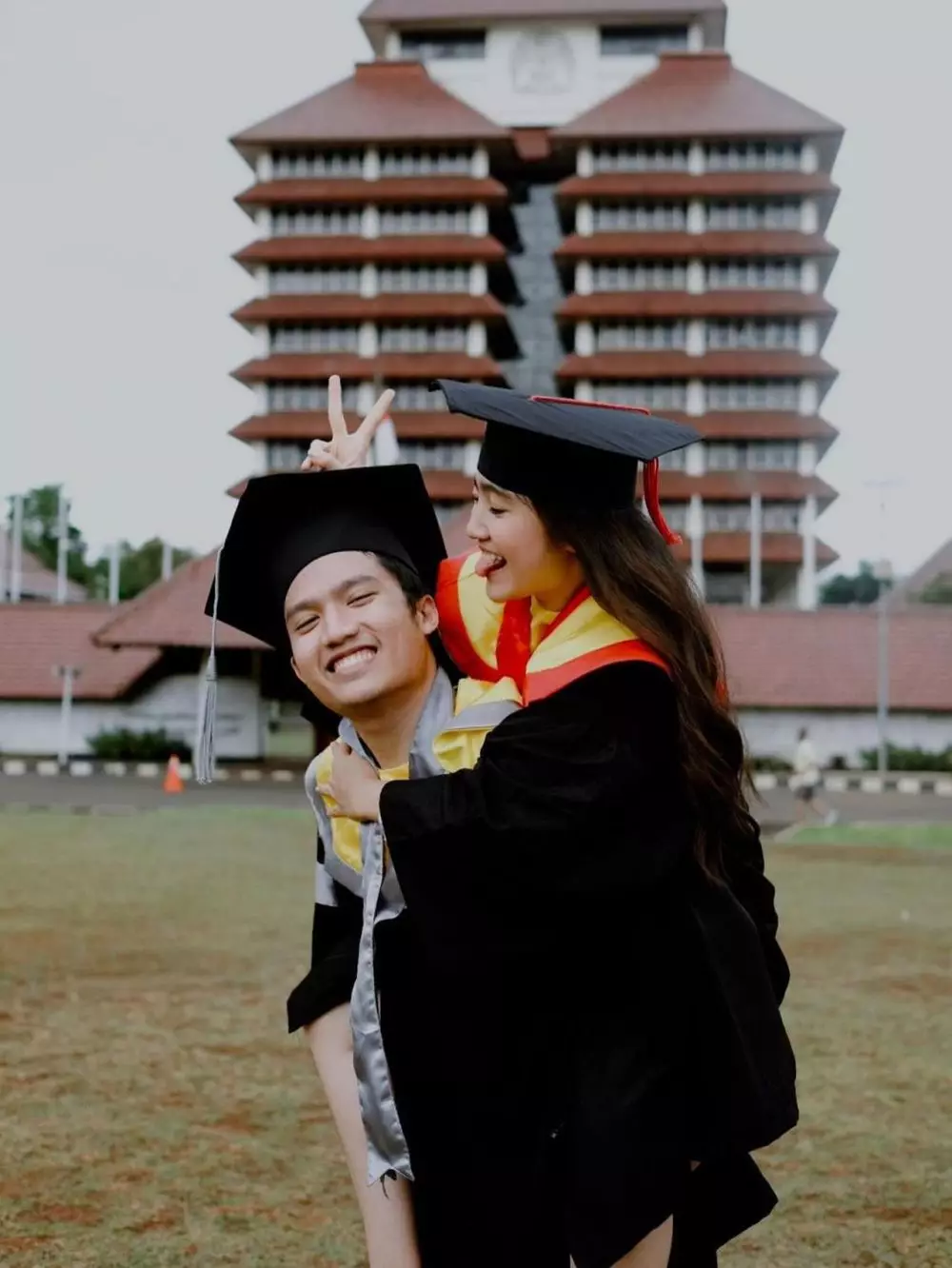 febby rastanty dengan sang adik Instagram