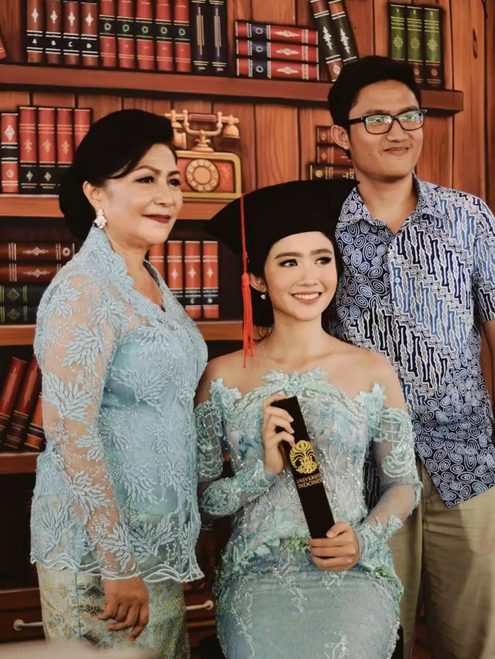 febby rastanty dengan sang adik Instagram