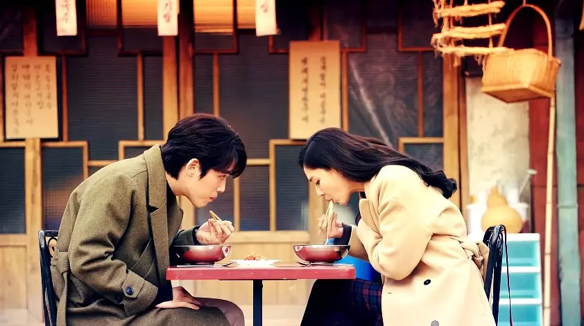 momen kebersamaan Kim Jung-hyun dan Seo Ji-hye © 2021 brilio.net