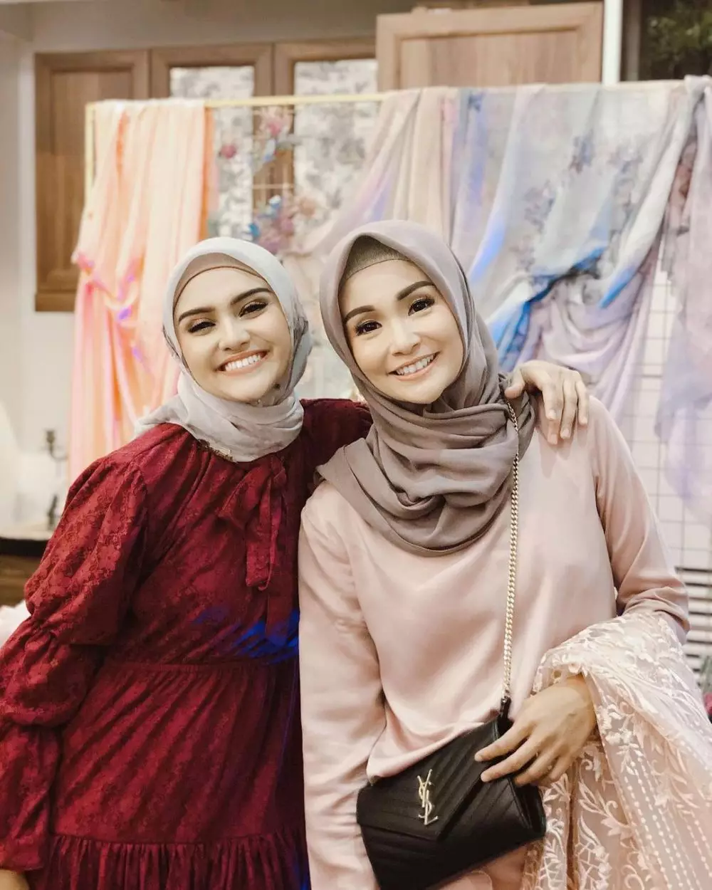 Persahabatan Soraya Larasati dan Zee Zee Shahab © 2021 brilio.net