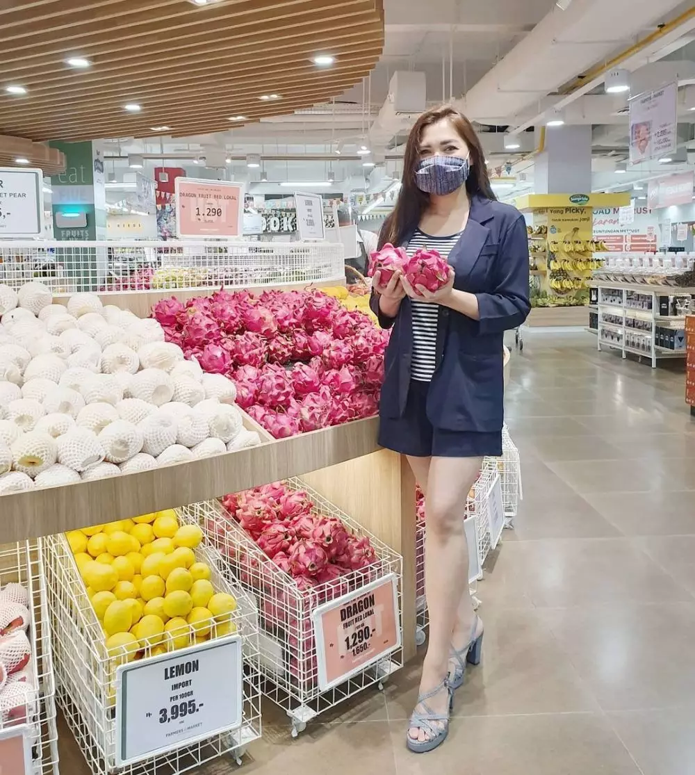 potret terbaru vicky shu usai diet © Instagram