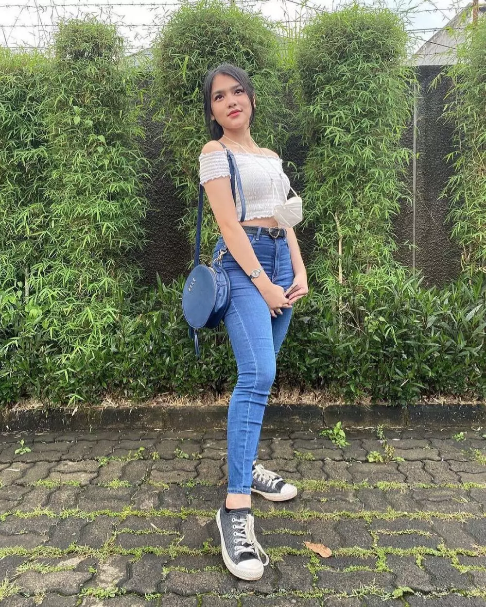 Pesona Davina Karamoy Instagram