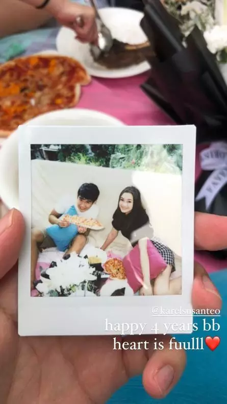 Potret mesra Caitlin Halderman dan pacar © berbagai sumber