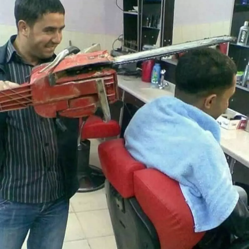 bapak-bapak atasi masalah © Instagram bapak-bapak atasi masalah © Instagram