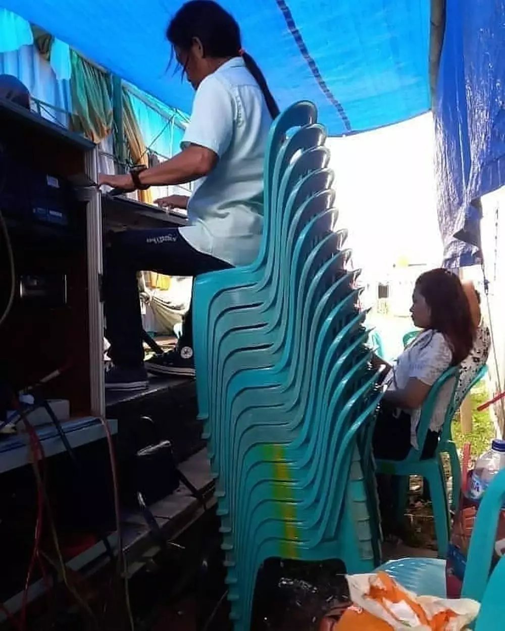 bapak-bapak atasi masalah © Instagram bapak-bapak atasi masalah © Instagram