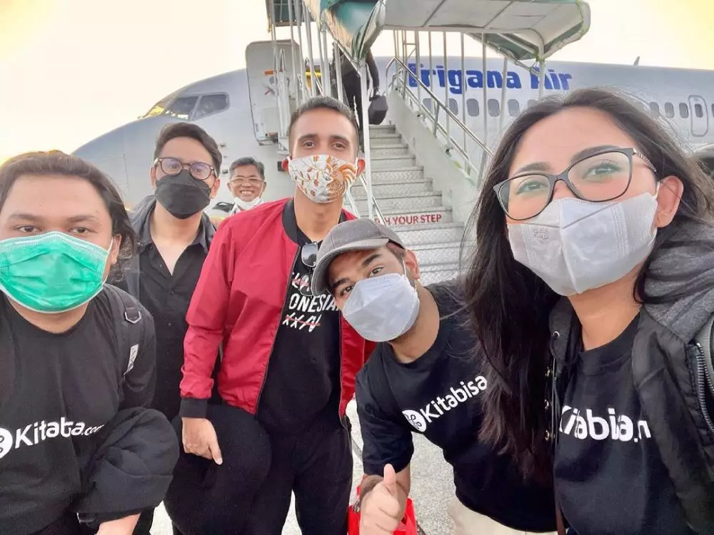 momen rachel vennya jadi relawan banjir ntt © instagram momen rachel vennya jadi relawan banjir ntt © instagram