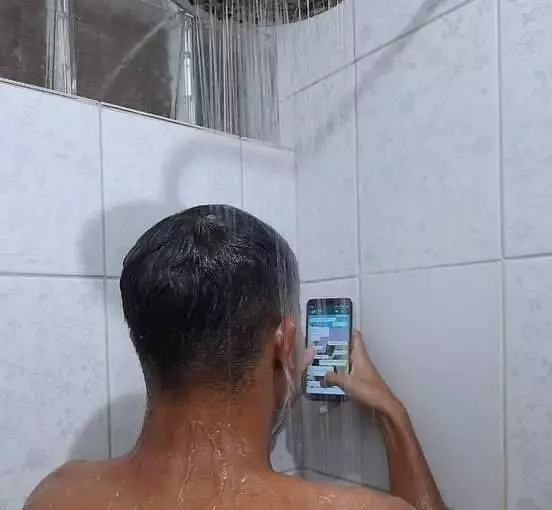 Momen pamer banyak uang © Instagram