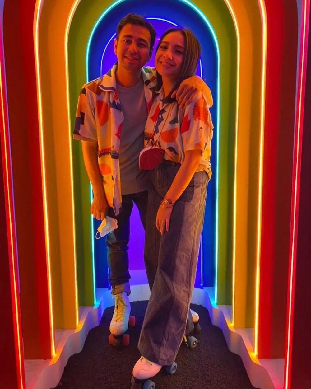 seleb cantik adu akting bareng suami © instagram