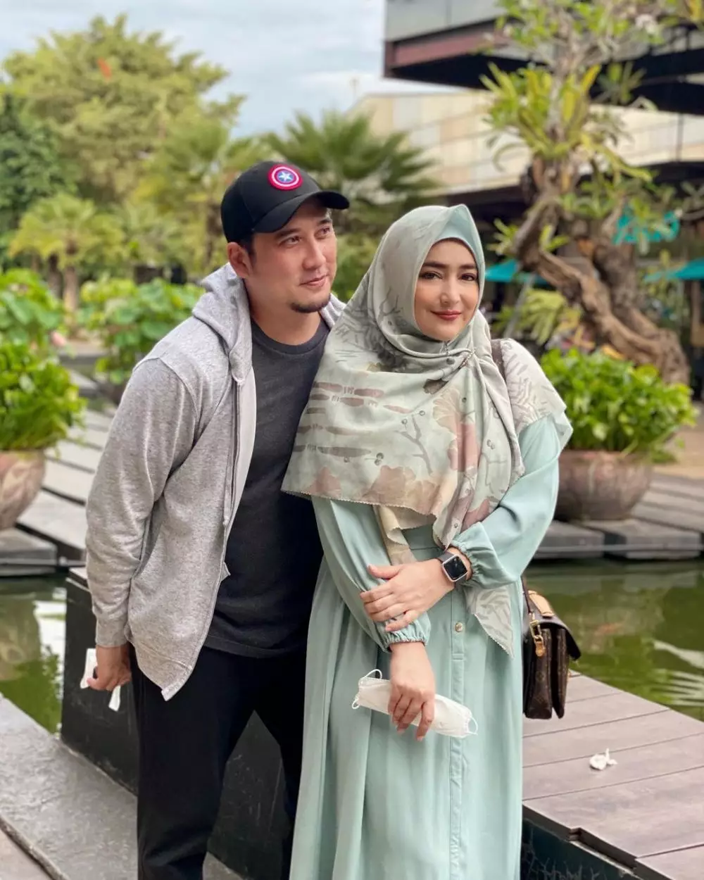 seleb cantik adu akting bareng suami © instagram