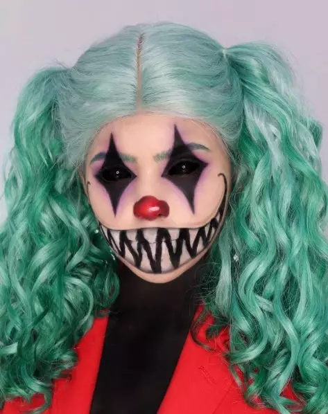 Polesan make up Jharna Bhagwani Instagram/@jharnabhagwani Polesan make up Jharna Bhagwani Instagram/@jharnabhagwani