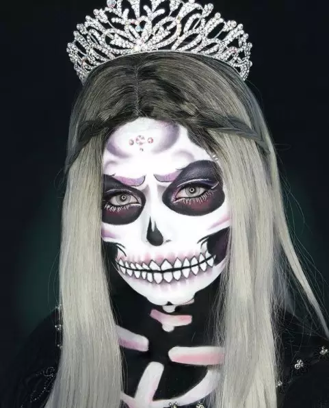 Polesan make up Jharna Bhagwani Instagram/@jharnabhagwani Polesan make up Jharna Bhagwani Instagram/@jharnabhagwani