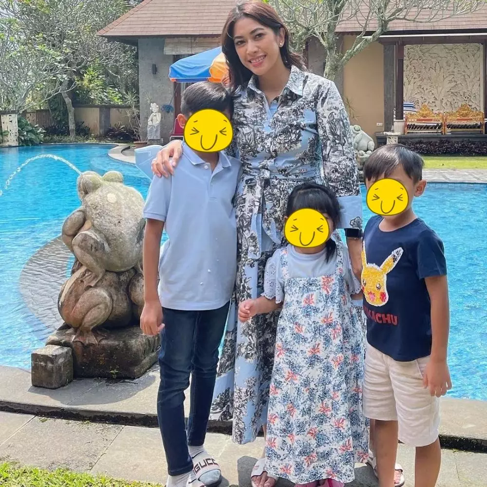 liburan aliya pasca operasi © Instagram