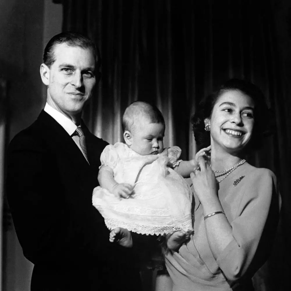 kenangan Ratu Elizabeth dan prince philip © Instagram kenangan Ratu Elizabeth dan prince philip © Instagram