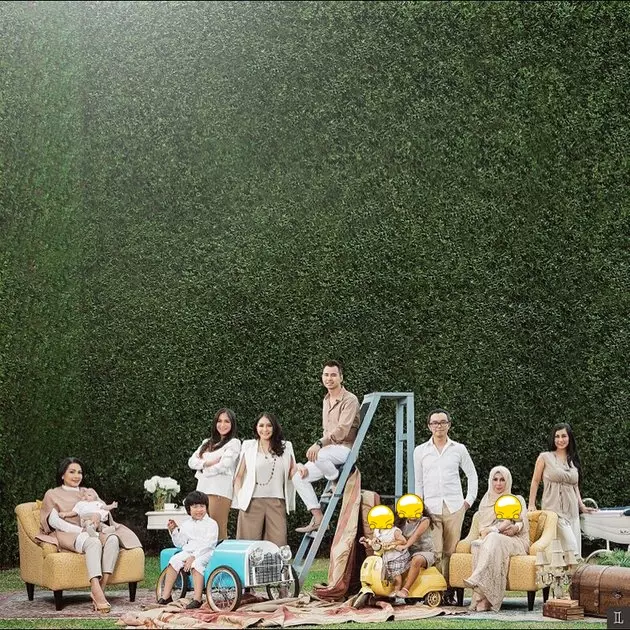 pemotretan keluarga Raffi Ahmad © 2021 brilio.net